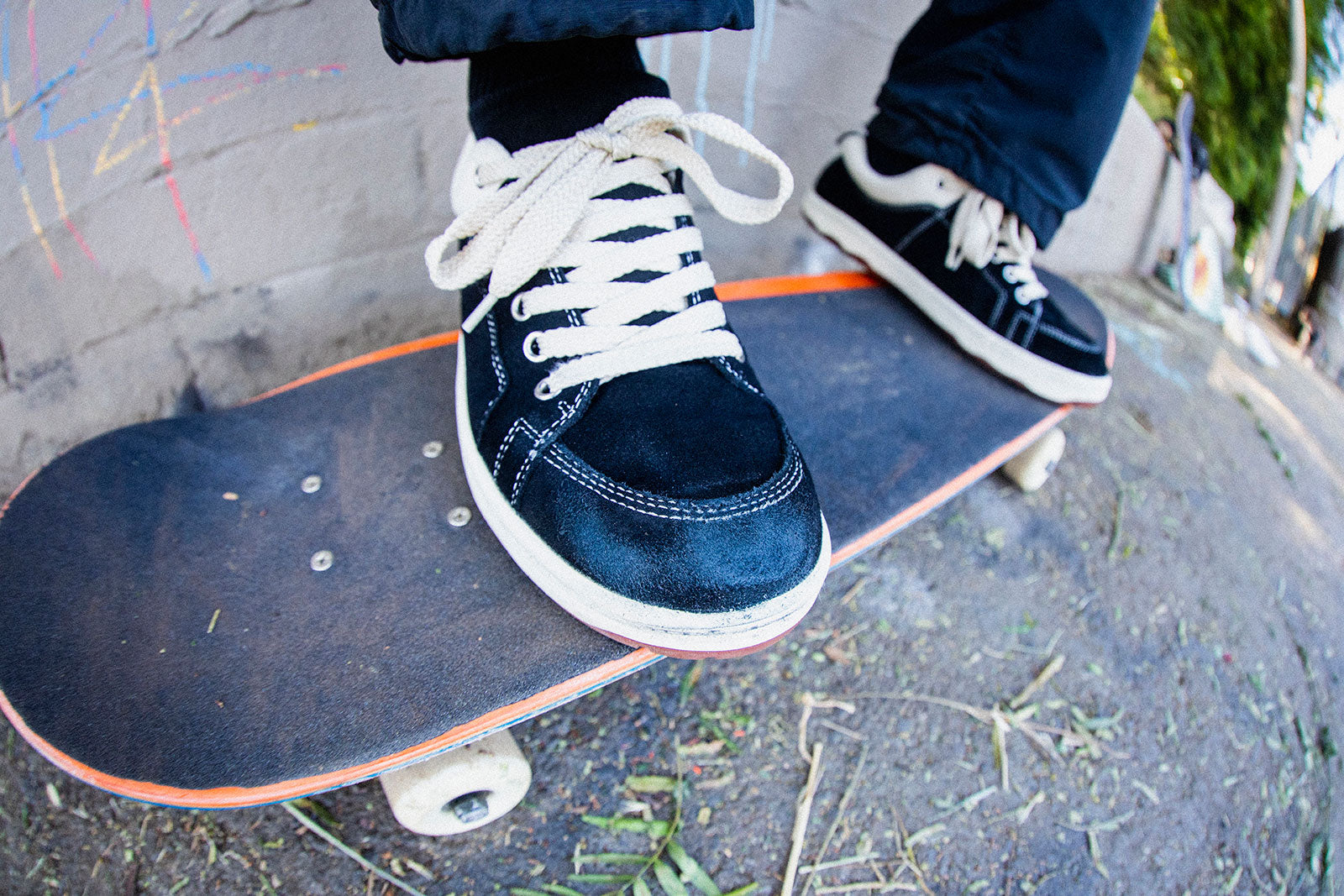 Simple skate shoes