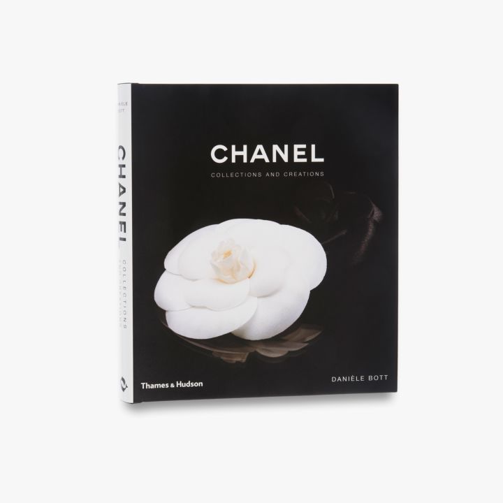 dior chanel books decoration｜TikTok Zoeken