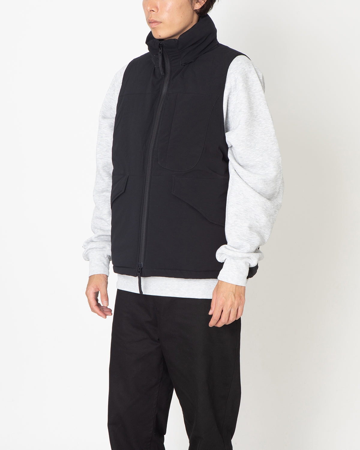 近日終了DAIWA PIER39 TECH PADDING MIL VEST-