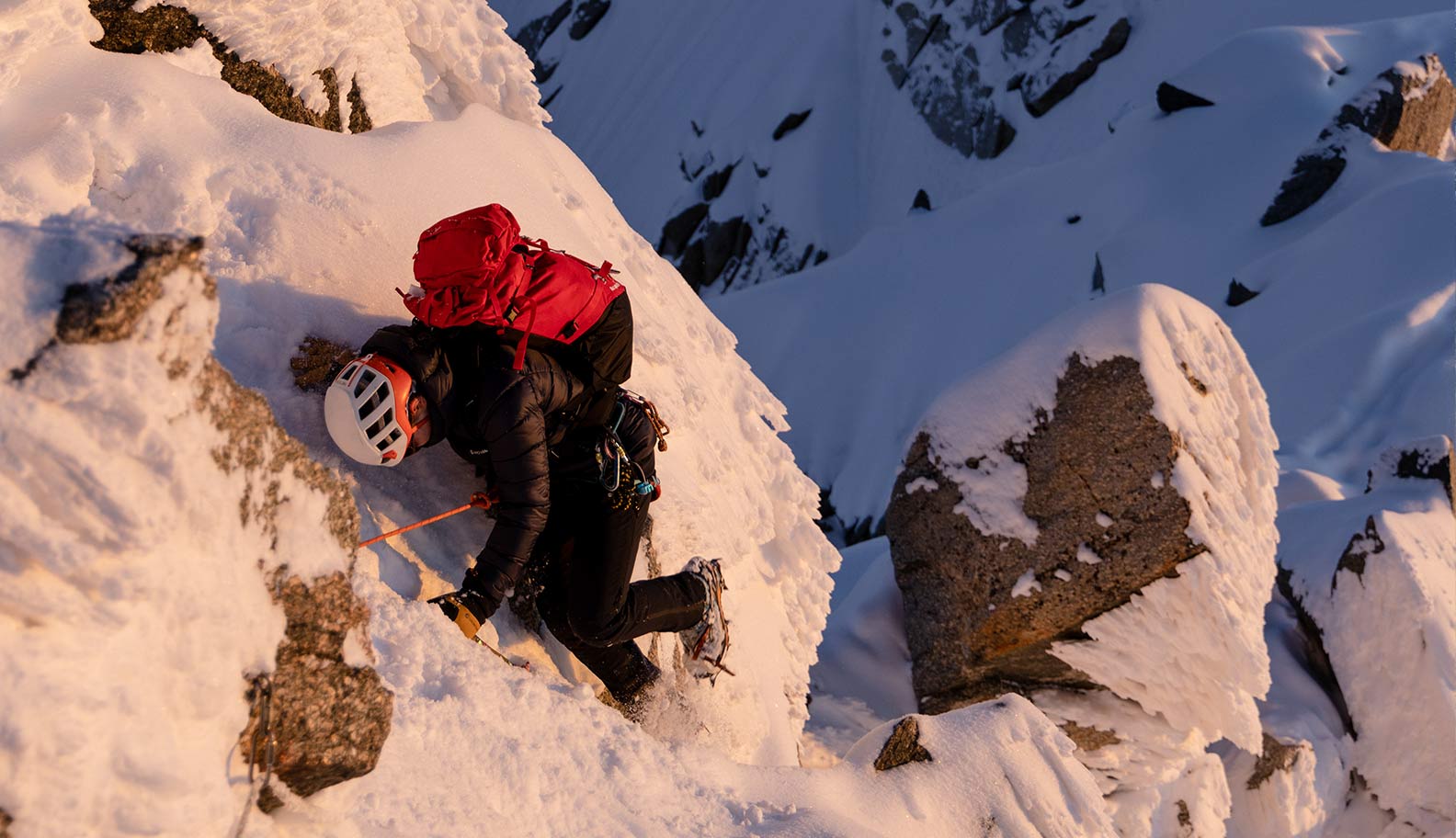 woman-climbing-on-mountain