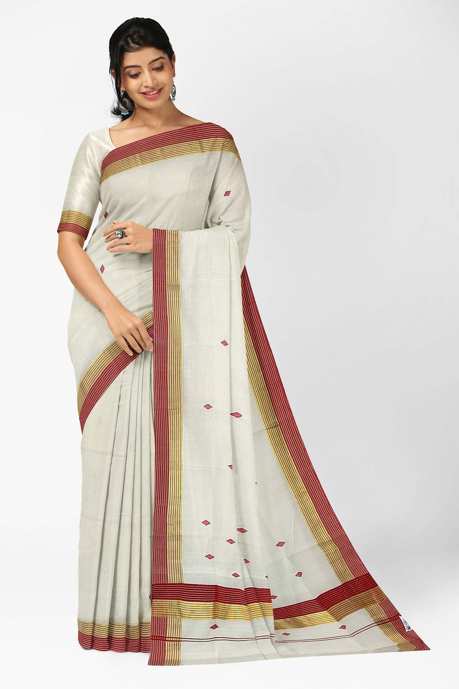 Buy Traditional Checked Border Kerala Kasavu Saree