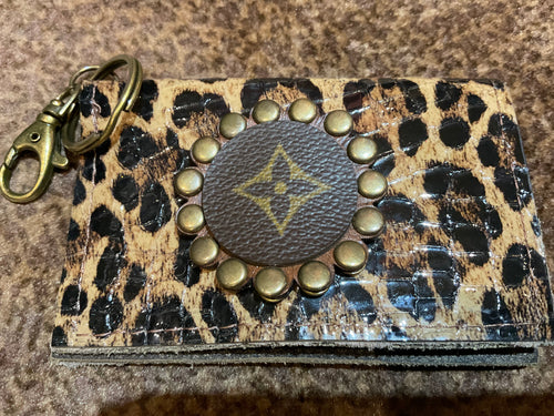 Gypsy LV Ball Cap Gold & Cream Leopard