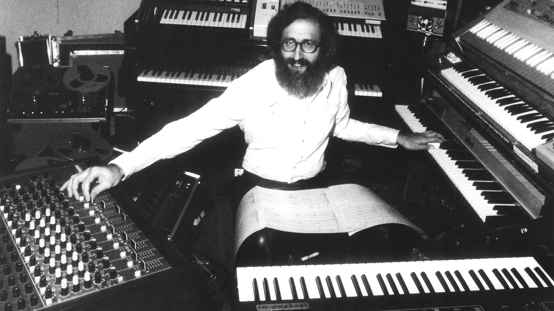 Zeitlin in studio scoring Invasion of the Body Snatchers, 1978.