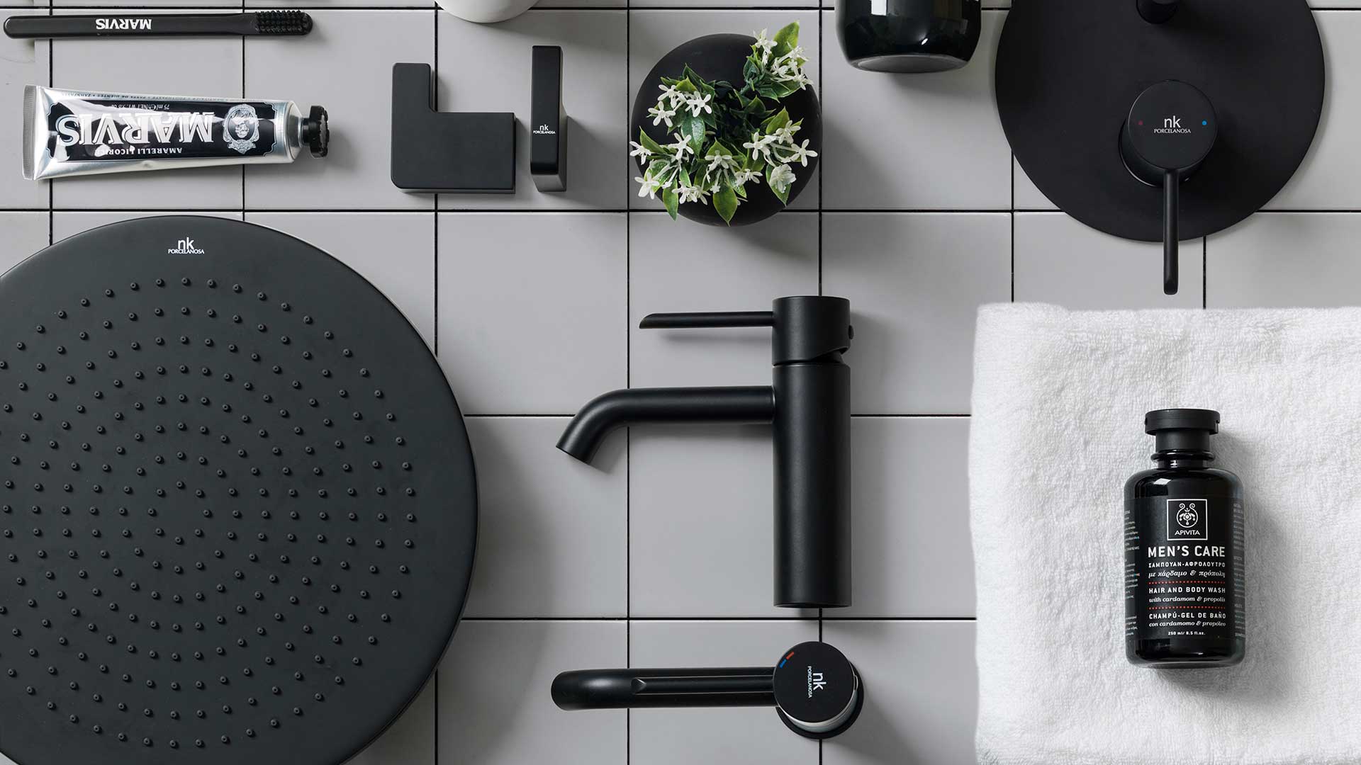 black-bathroom-accessories-fittings