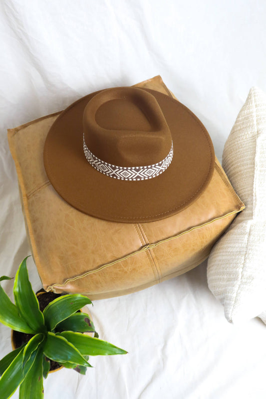 Feathered Rancher's Hat w Embellished Charms Hat Band – Sagebrush Annie's  Boutique