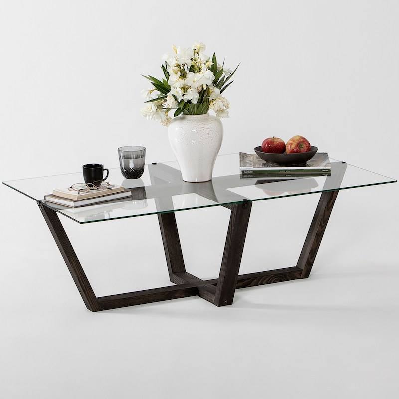 Se Amalfi sofabord med glasbordplade og træben Flere varianter - Hvide ben hos Wood To You