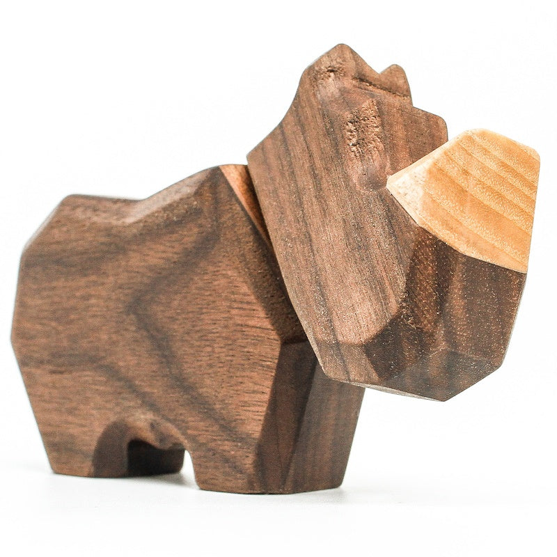 Billede af FableWood Lille næsehorn figur i træ med 2 magnetiske dele
