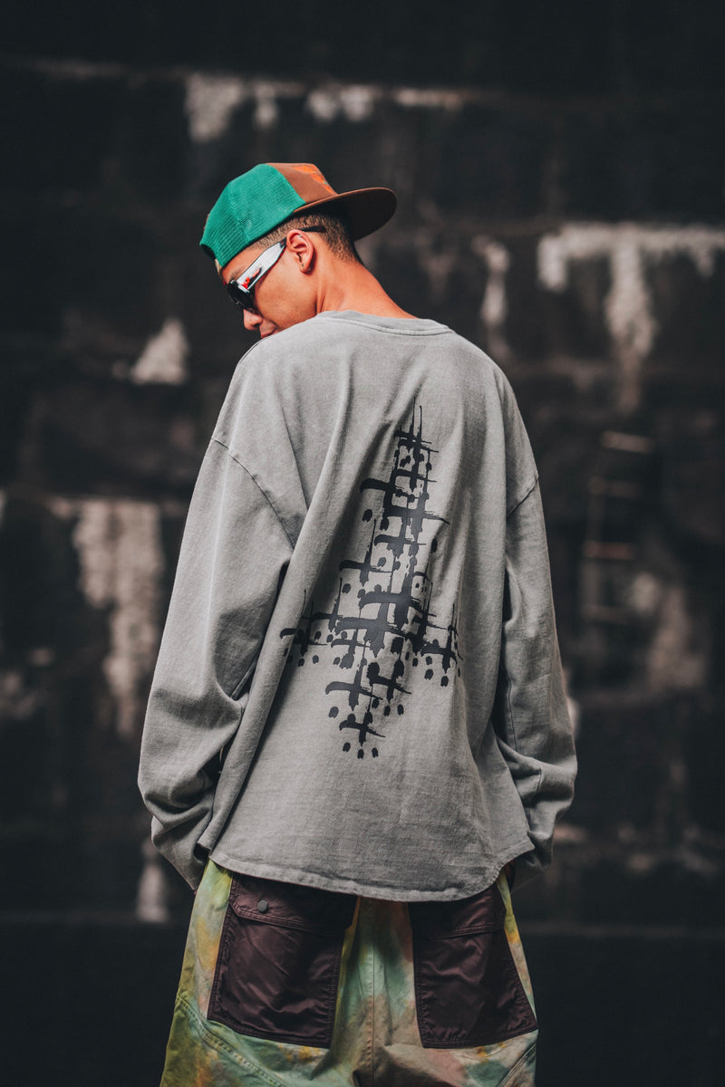 Cvtvlist Cross on Cross Longsleeve Tee | labiela.com