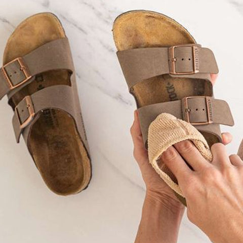 How-to-clean-leather-sandals-for-men