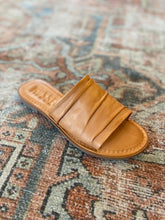 Load image into Gallery viewer, Leila Leather Strap Sandal
