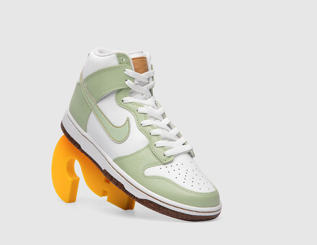 Nike Dunk High Retro SE Honeydew / Summit White – size? Canada