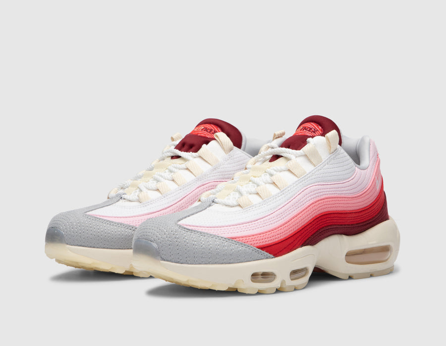 Nike Air Max 95 QS / Red Summit White - University Red – size? Canada