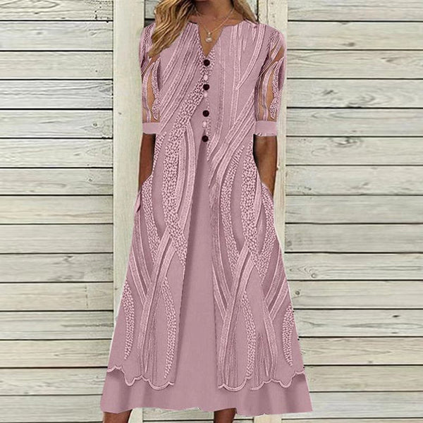 Loose dress with V-neckline and pockets