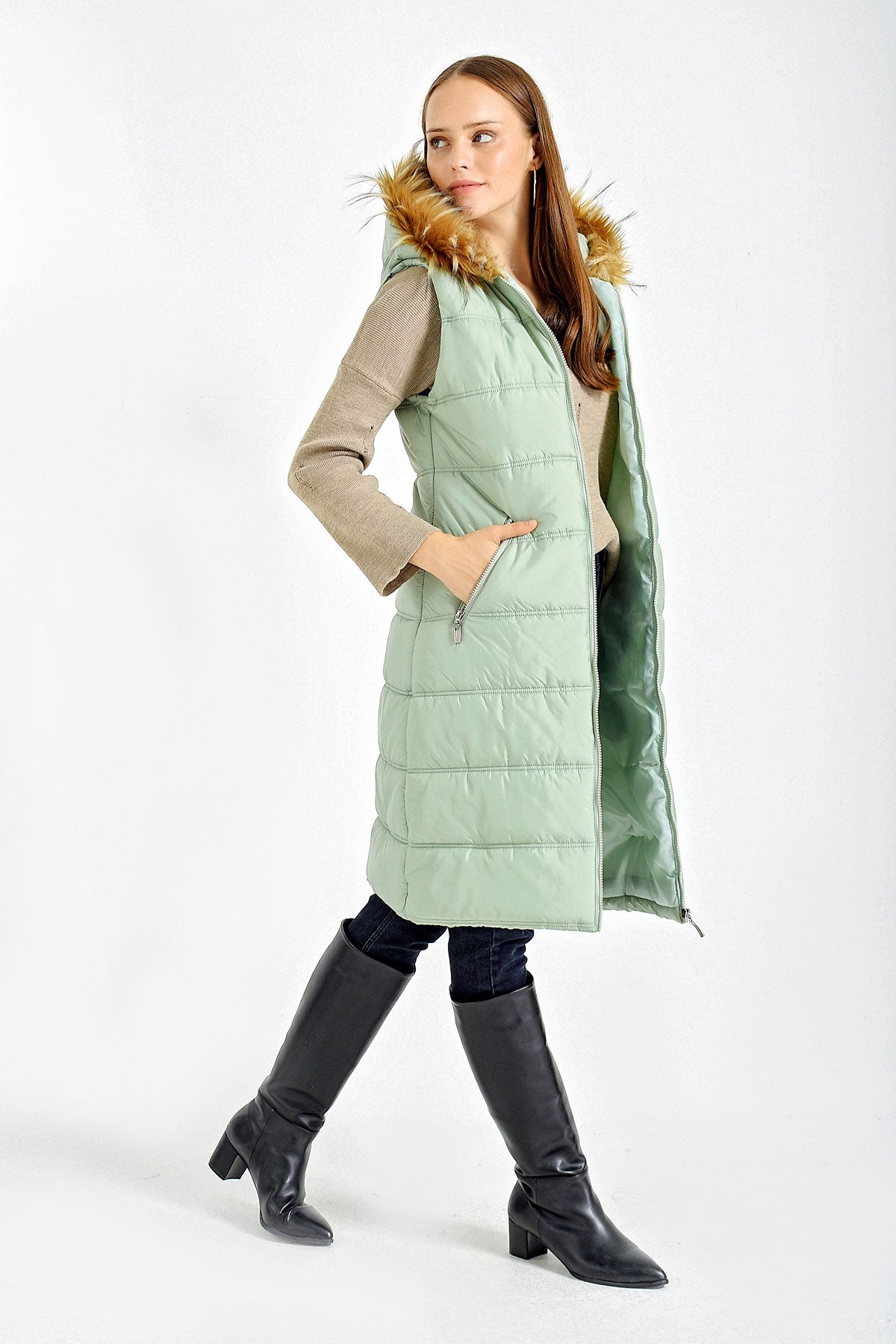 Image of Women's Fur Hooded Blown Vest