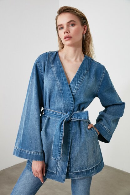 Image of Women's Belted Blue Denim Jacket