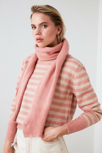 Image of Women's Striped Dusty Rose Tricot Sweater & Scarf Set