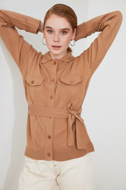 Image of Women's Belted Pocket Camel Tricot Cardigan