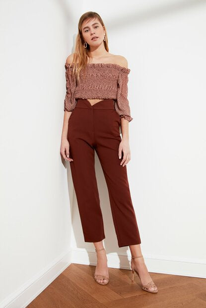 Image of Women's Basic Brown Pants