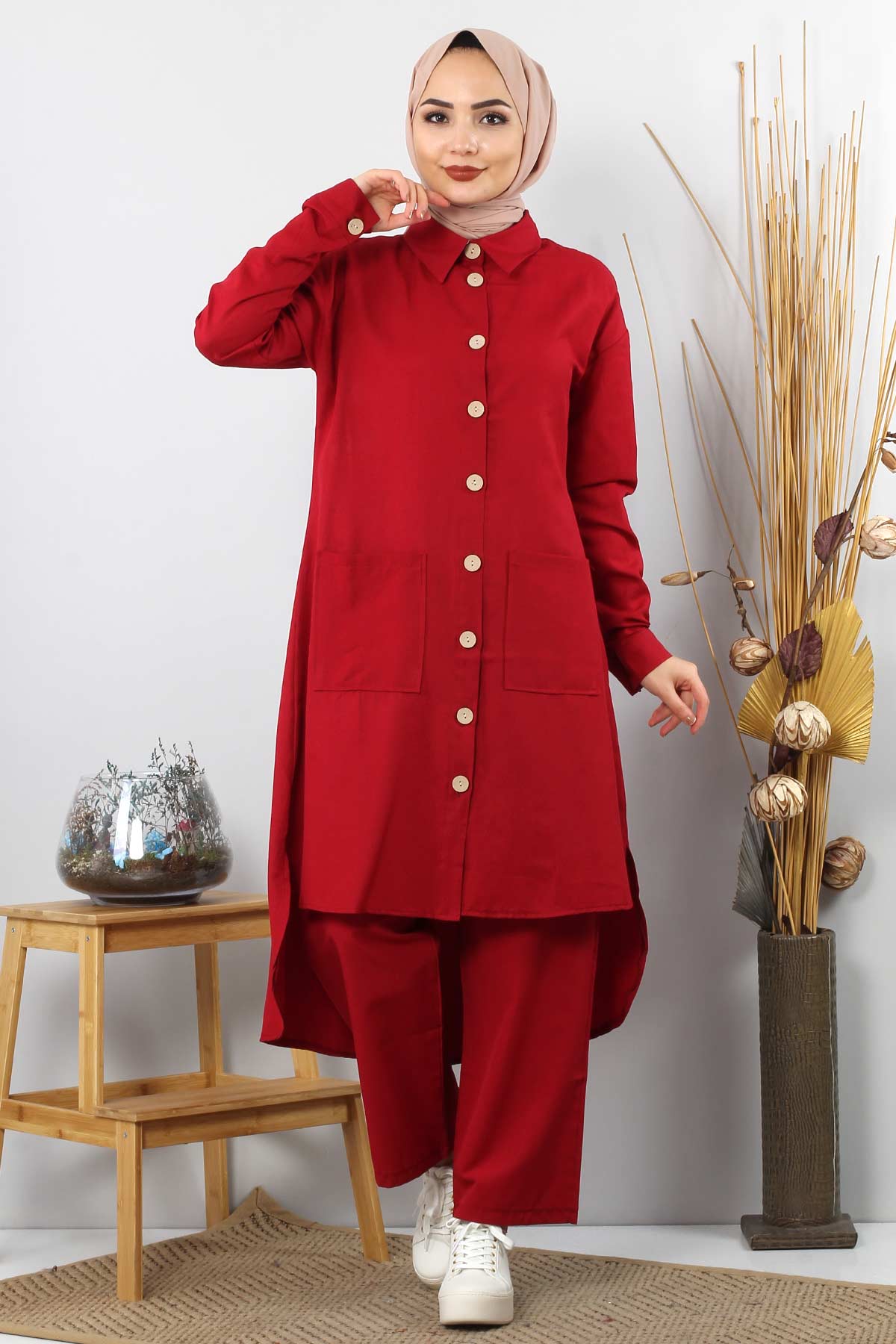 Image of Women's Pocket Claret Red Modest Tunic & Pants Set