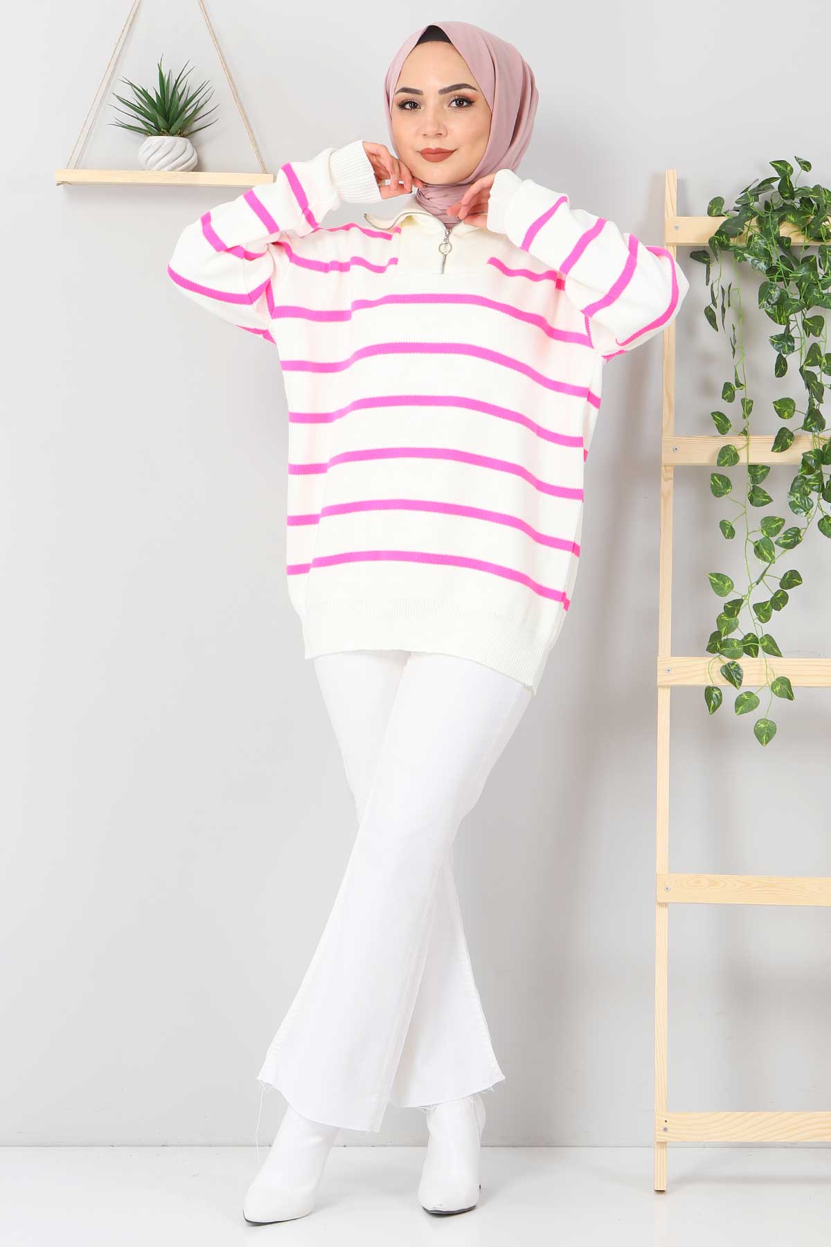 Women's Zip Detail Pink Striped Tricot Sweater