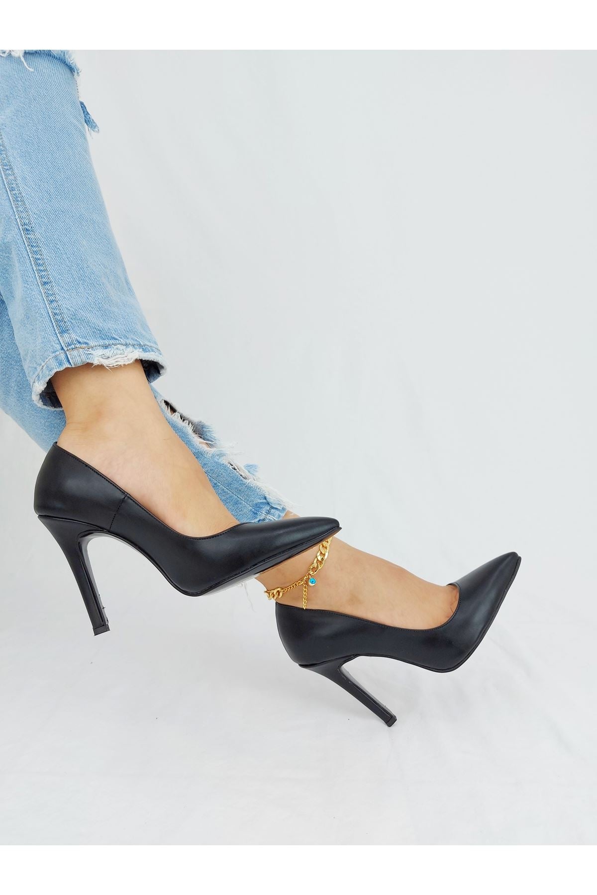 Image of Women's Black Leather Stiletto Shoes