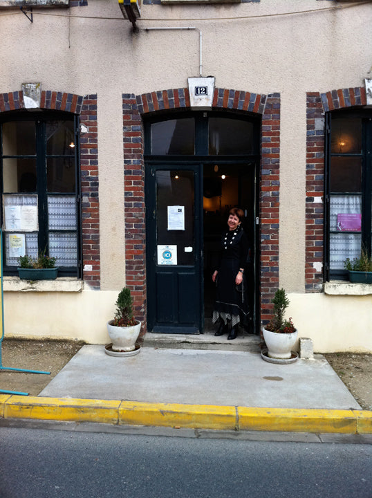 Natalie at the Le Petit Auberge