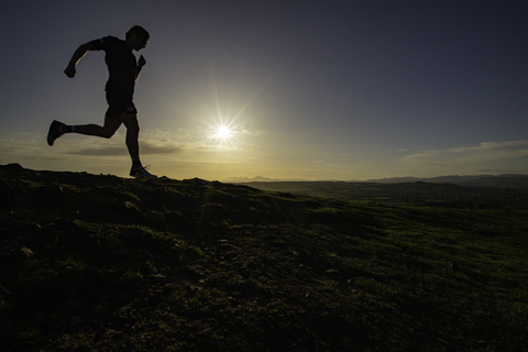 Josh Wade trail running kendal sunset