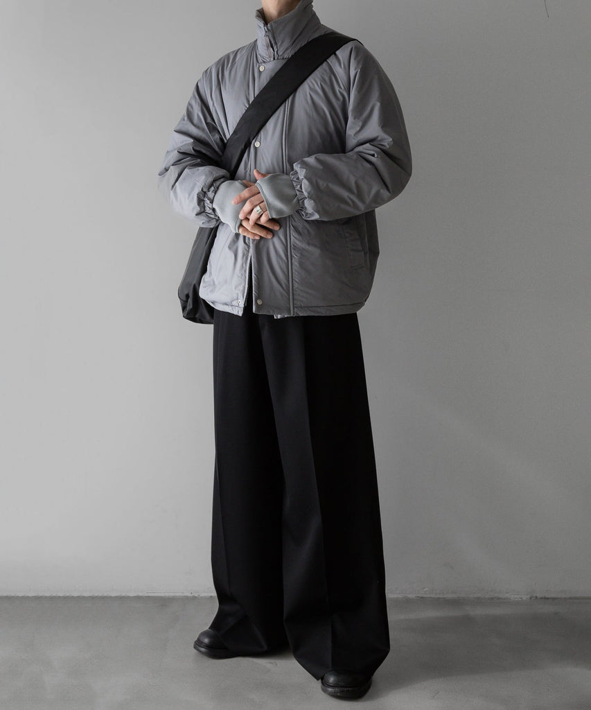 stein シュタインの24SSシーズンのEXTRA WIDE TROUSERS