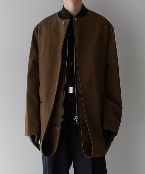 stein(シュタイン)の24SSコレクションCOTTON TWILL LAYERED JACKETの CAMEL