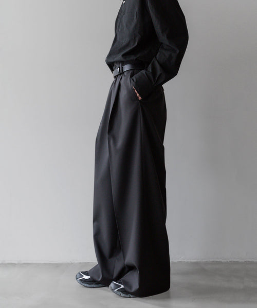 【stein】EXTRA WIDE TROUSERS - DARK CHARCOAL(2/72 WOOL)