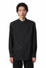 ATTACHMENT(アタッチメント)のCP/PE STRETCH TYPEWRITER BAND COLLAR DRESS SHIRTのBLACK