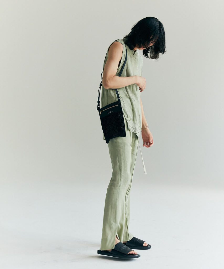 Kheiki(ケイキ)の22SSコレクションのLOOK