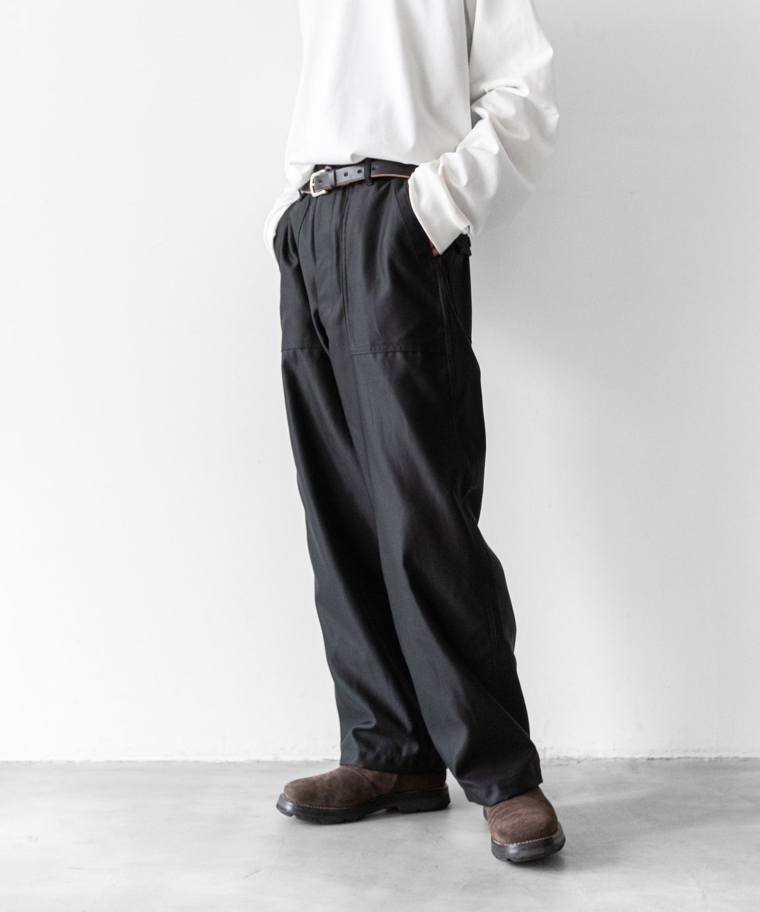 INTÉRIM】GIZA BACK SATIN BAKER PANTS - BLACK | 公式通販サイト