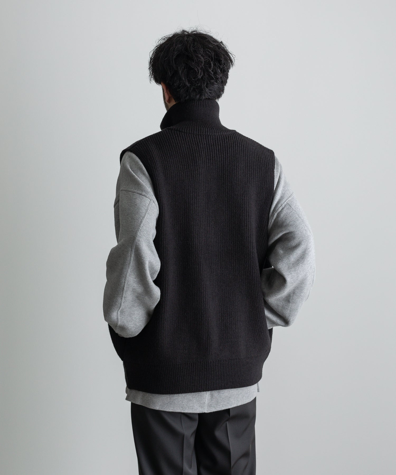 stein / シュタイン】OVERSIZED DRIVERS KNIT ZIP VEST - DARK