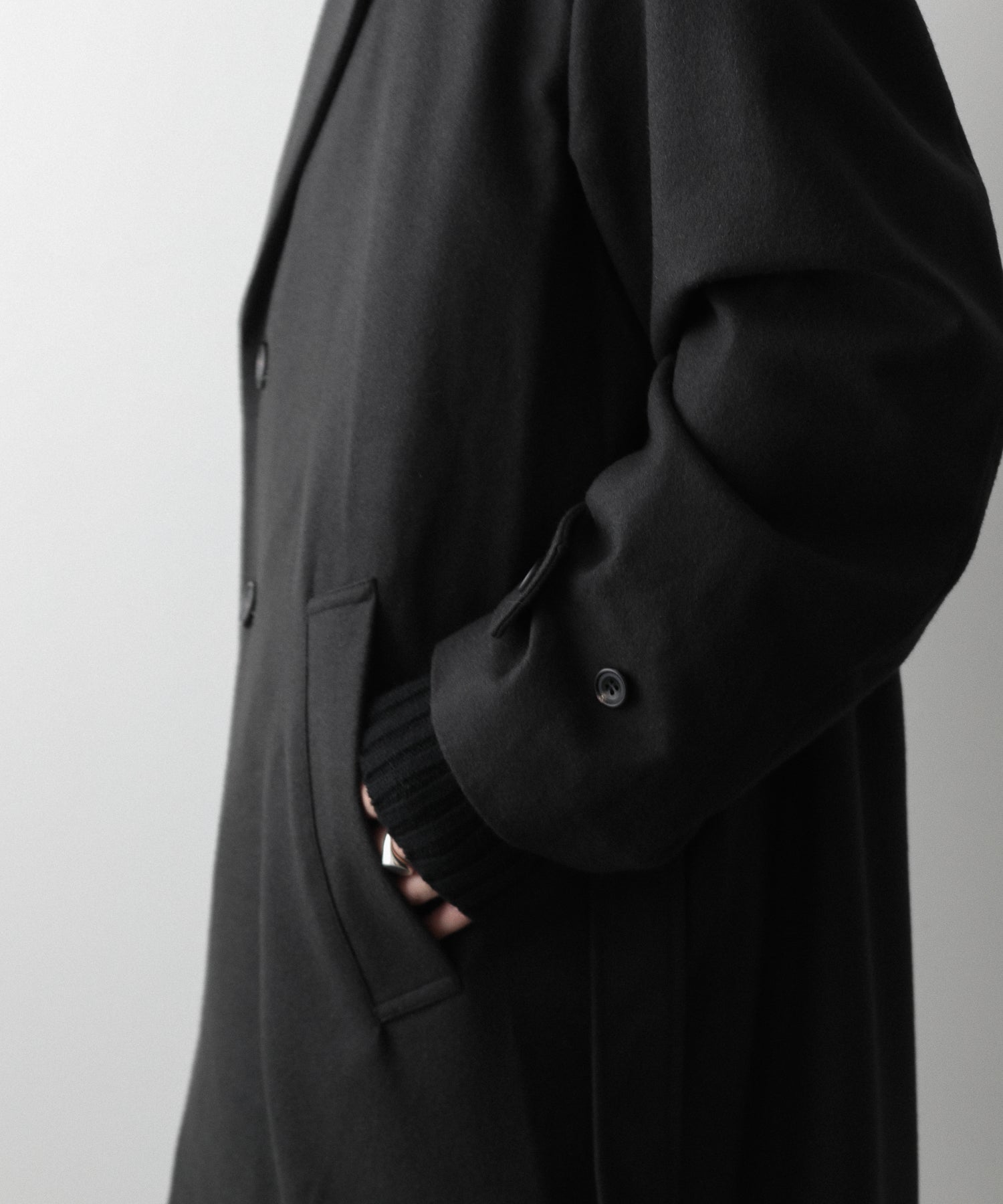 stein / シュタイン 】LAY CHESTER COAT - SHADE CHARCOAL | 公式通販