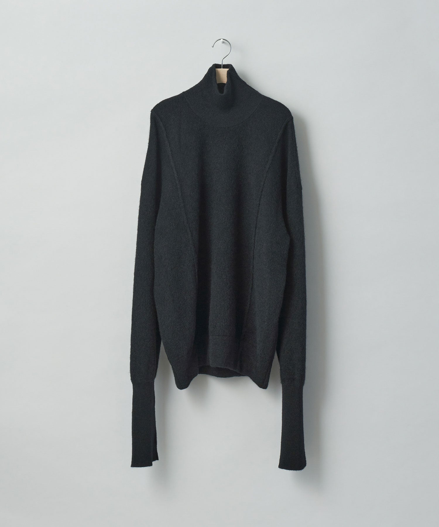 stein / シュタイン】EXTRA FINE KID MOHAIR TURTLE NECK LS - BLACK