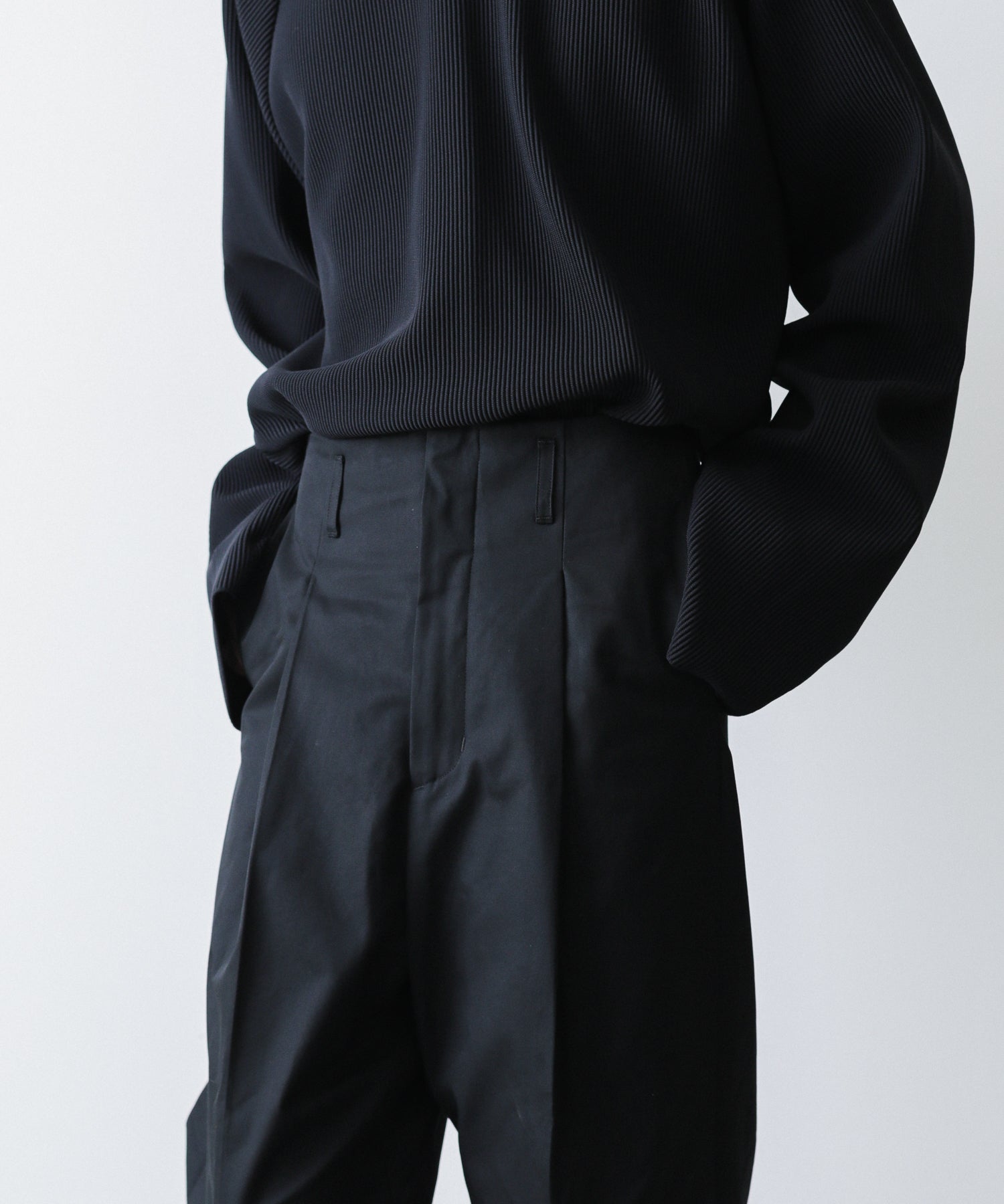 大特価放出！大特価放出！Richi UNCLE TUCK TAPERED TROUSERS