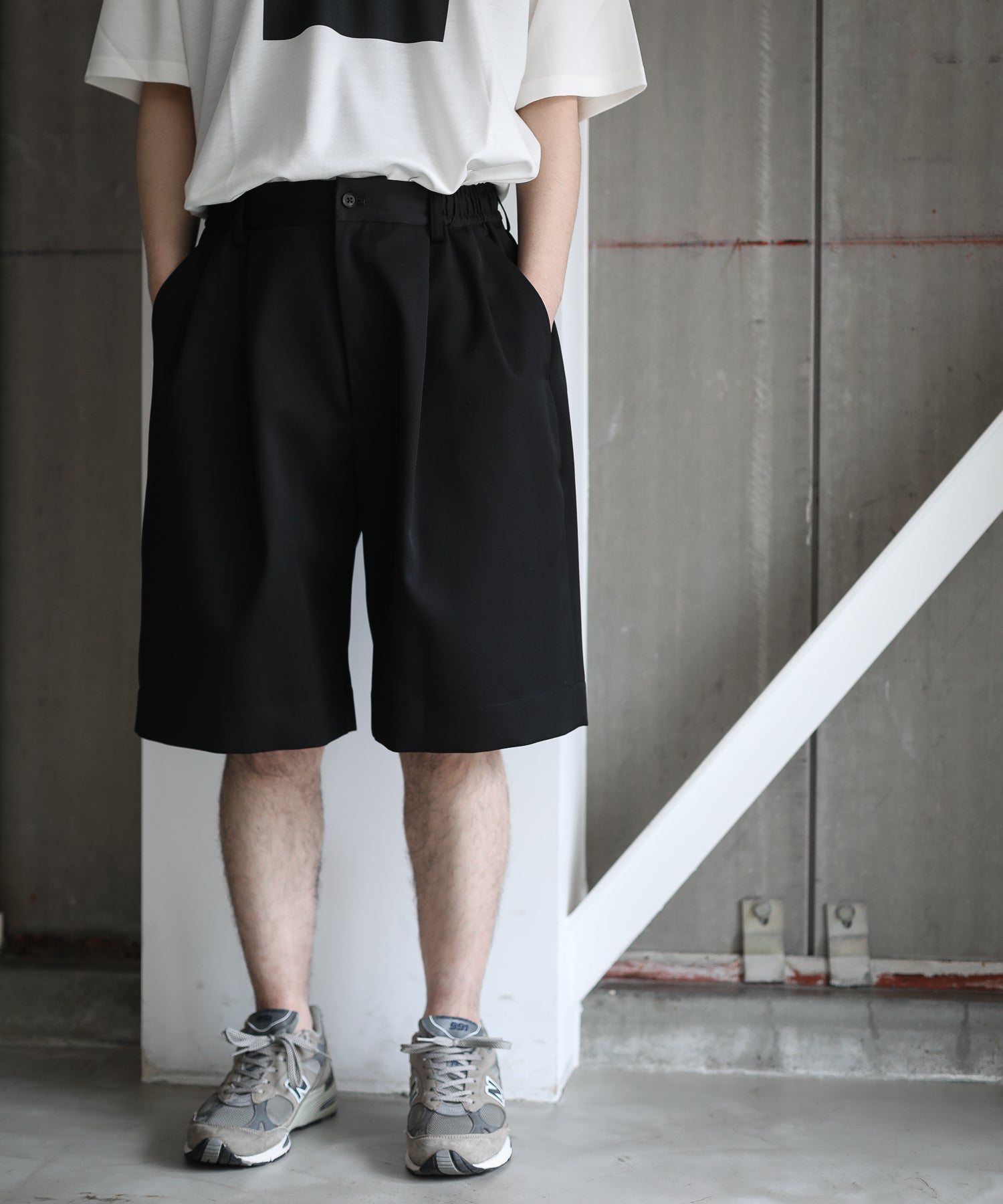 【stein】WIDE EASY SHORT TROUSERS グレイカーキ S