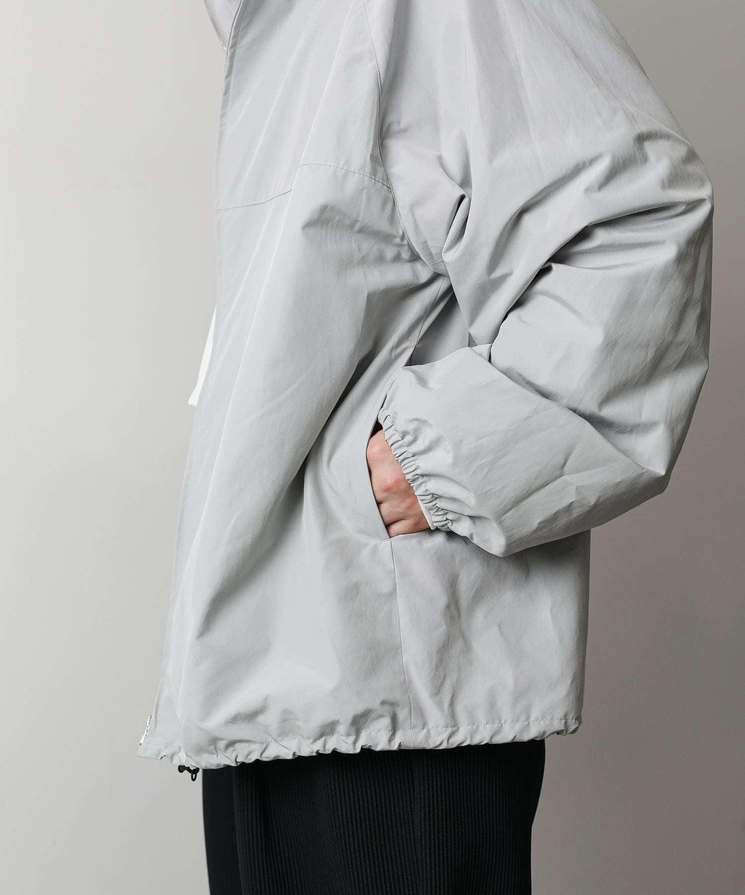 新作からSALEアイテム等お得な商品満載】 oversized windbreaker