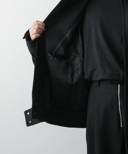 OVERSIZED MELTON STUDIUM JACKET | labiela.com