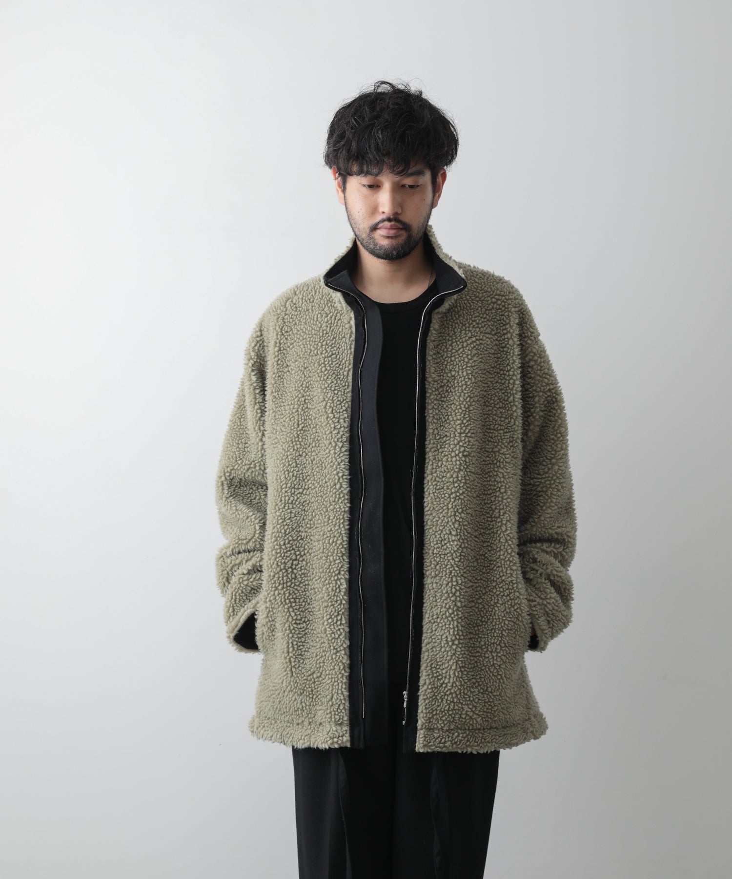 WOOL BOA ZIP LONG JACKET stein - チェスターコート