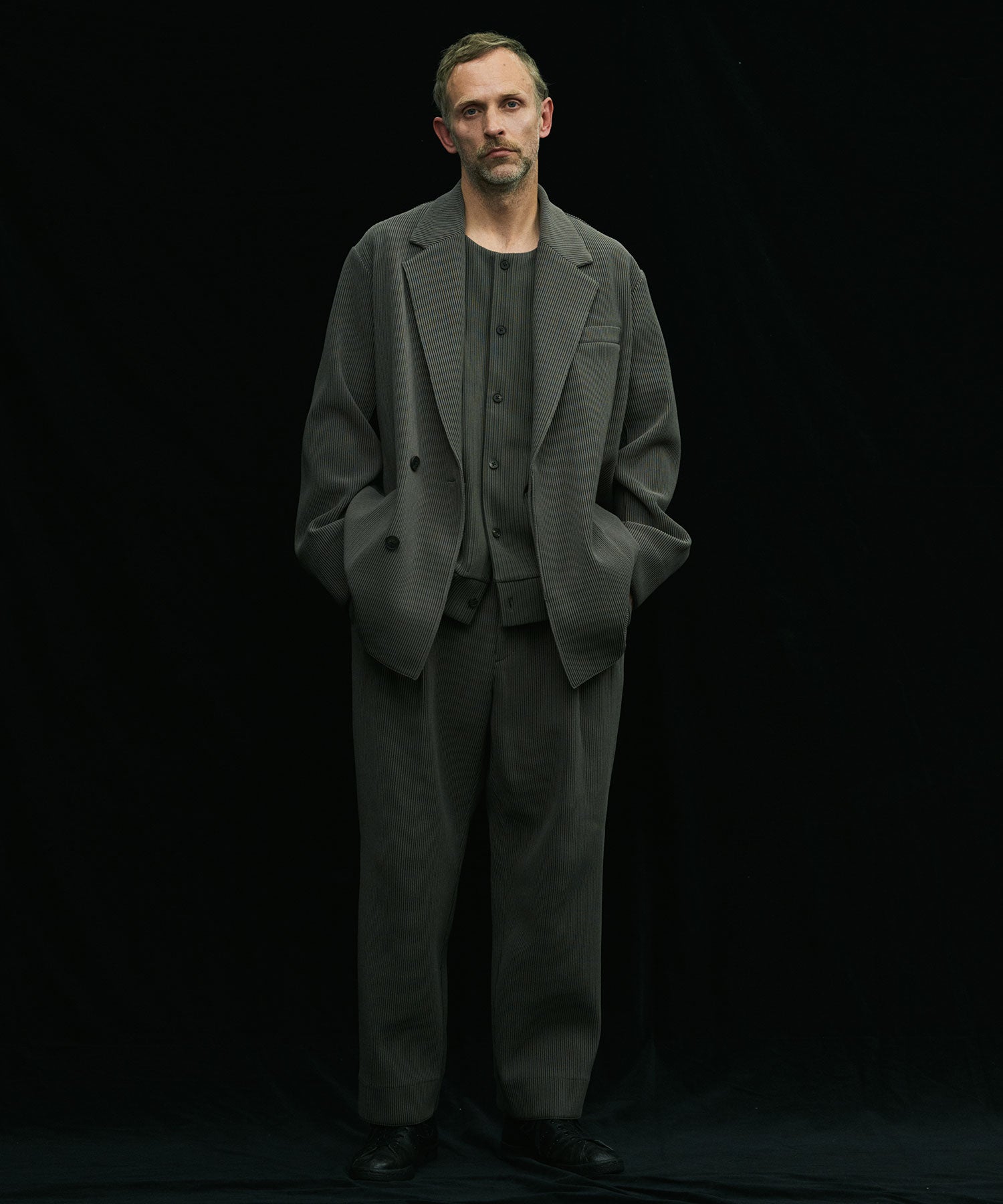 stein】OVERSIZED GRADATION PLEATS JACKET | 公式通販サイト session