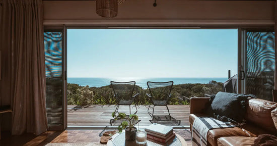 Ideas de decoracion de terrazas o aticos para tu casa, terraza con vistas y espacio de relax