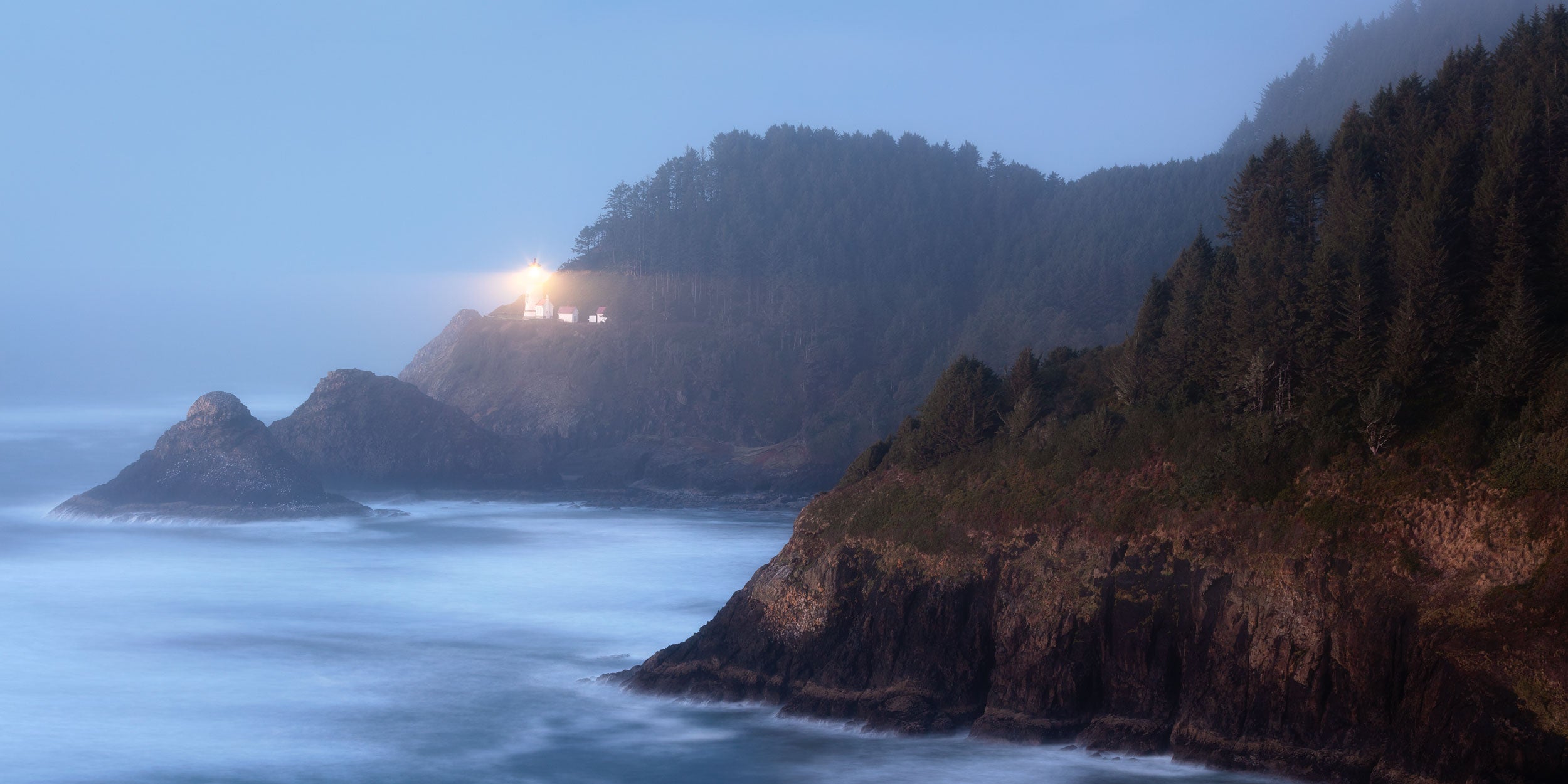 A Lars Gesing fine art nature photograph of the Heceta Head Lighthouse along Highway 101 in Oregon near the town of Florence.