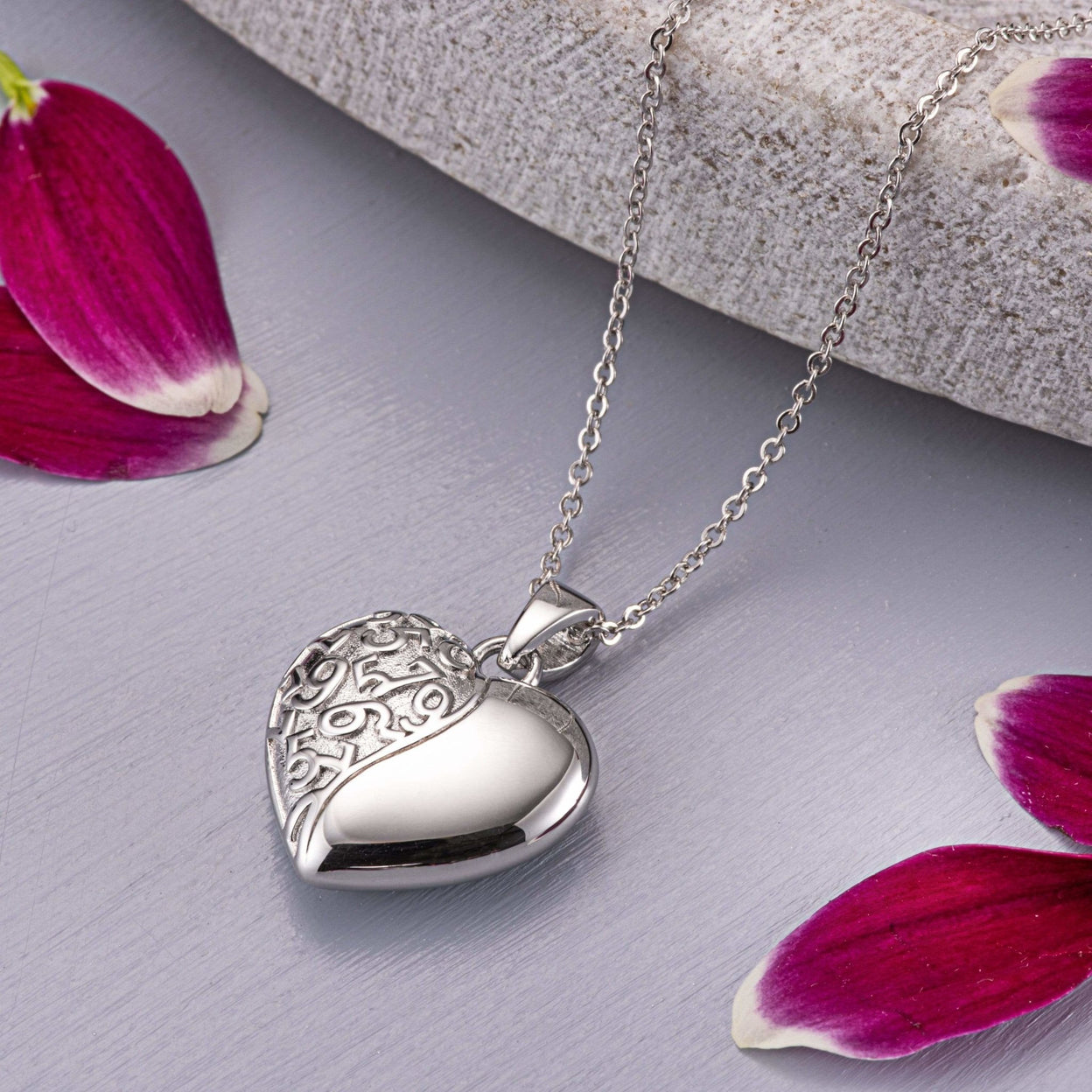 Load image into Gallery viewer, EverWith™ Self-fill Heart Swirl Memorial Ashes Pendant - EverWith Memorial Jewellery - Trade