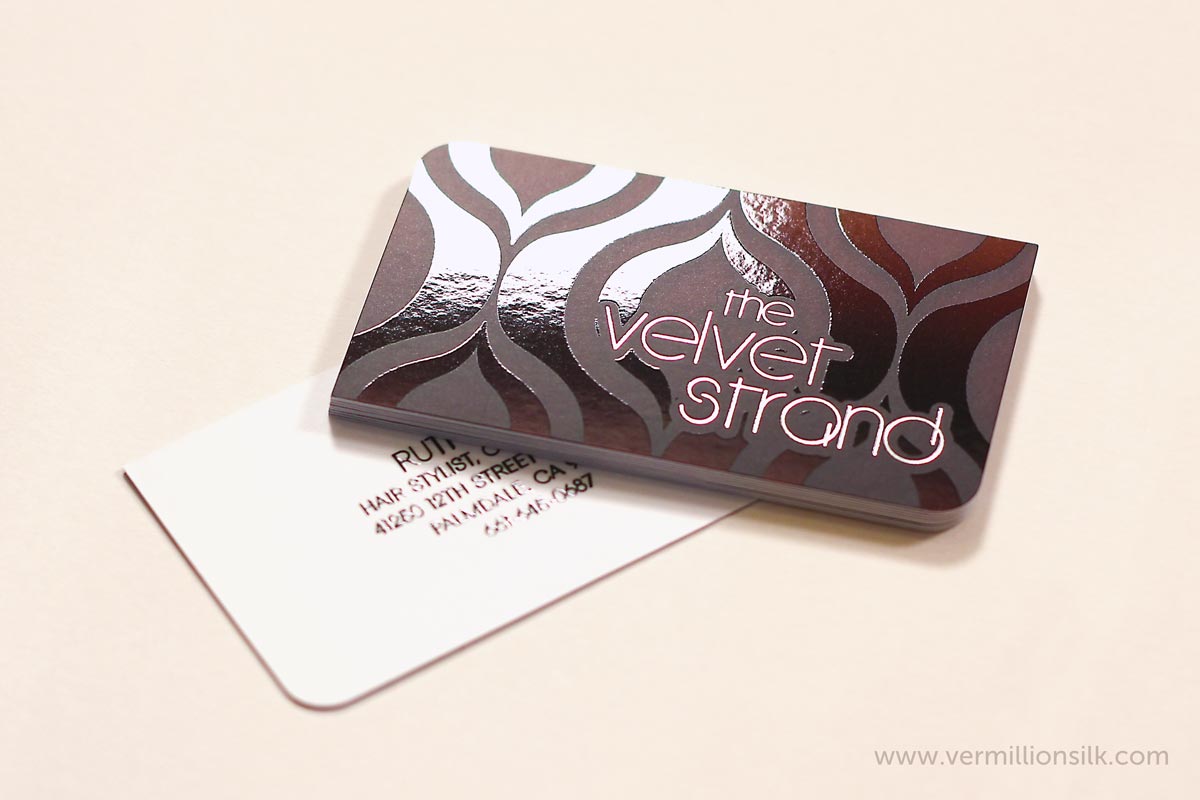spot uv silk business cards with silver foil stamping and two corners rounded
