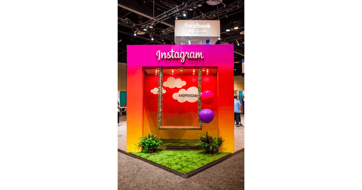 enhance-attendee-experience-photo-booths-example