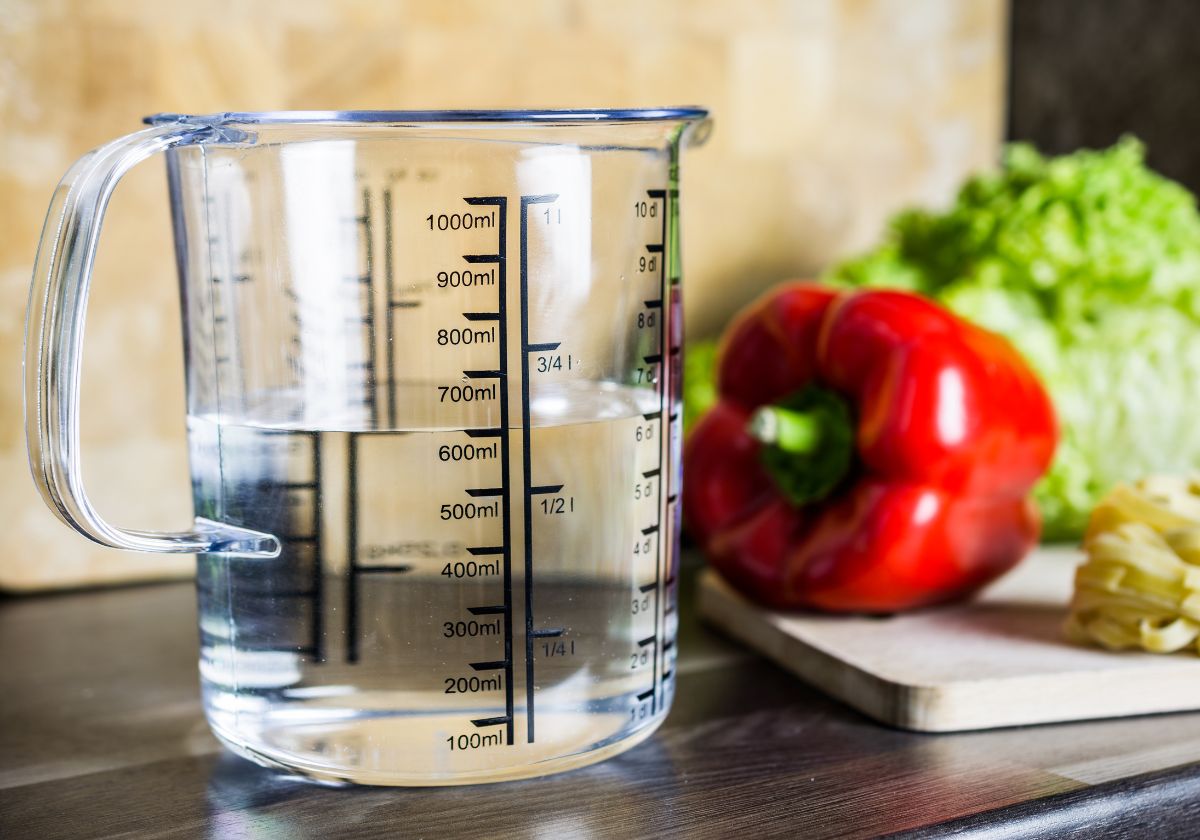 water in a measuring cup