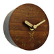 Reloj de mesa redondo Holzwerk ASSLAR de madera con números romanos, variante en marrón
