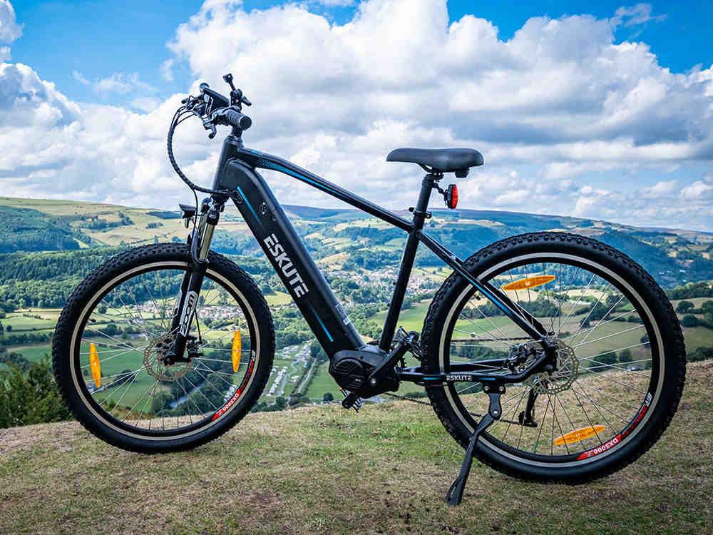 electric mountain bike with mid-drive motor